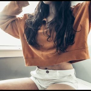 Yellow Cropped sweatshirt